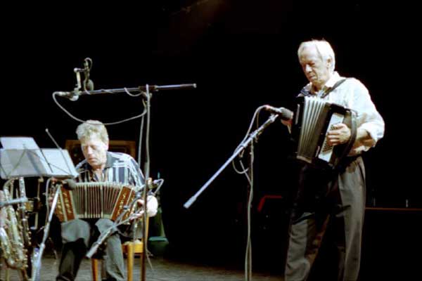 Andr&eacute; Goudbeek & Fred van Hove